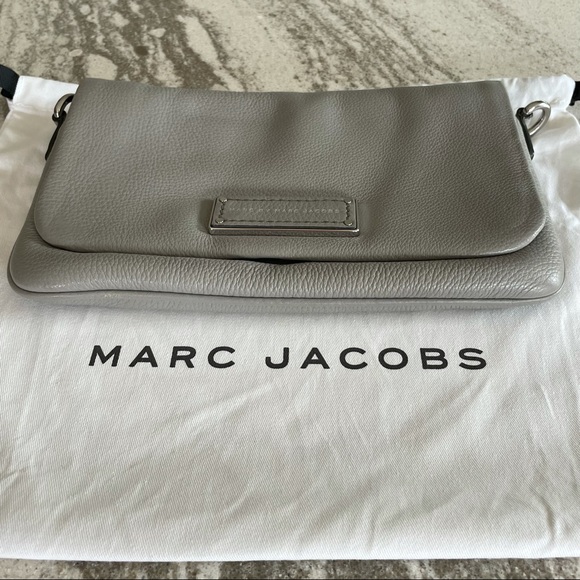 Marc by Marc Jacobs crossbody/clutch - Picture 2 of 13